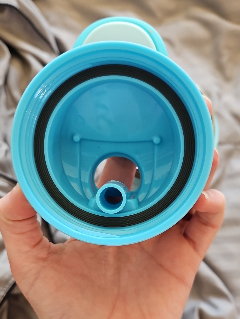 ✨ RARE Owala FreeSip 24oz Special Edition - Sky’s The Limit ✨ - Picture 9 of 10